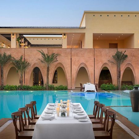 Time Square Resort & Spa Bhuj Exteriör bild