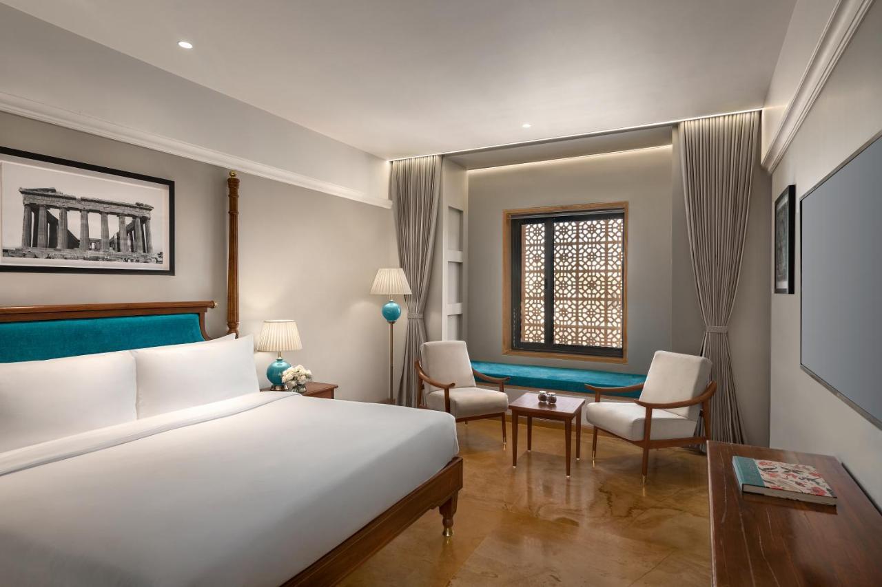 Time Square Resort & Spa Bhuj Exteriör bild