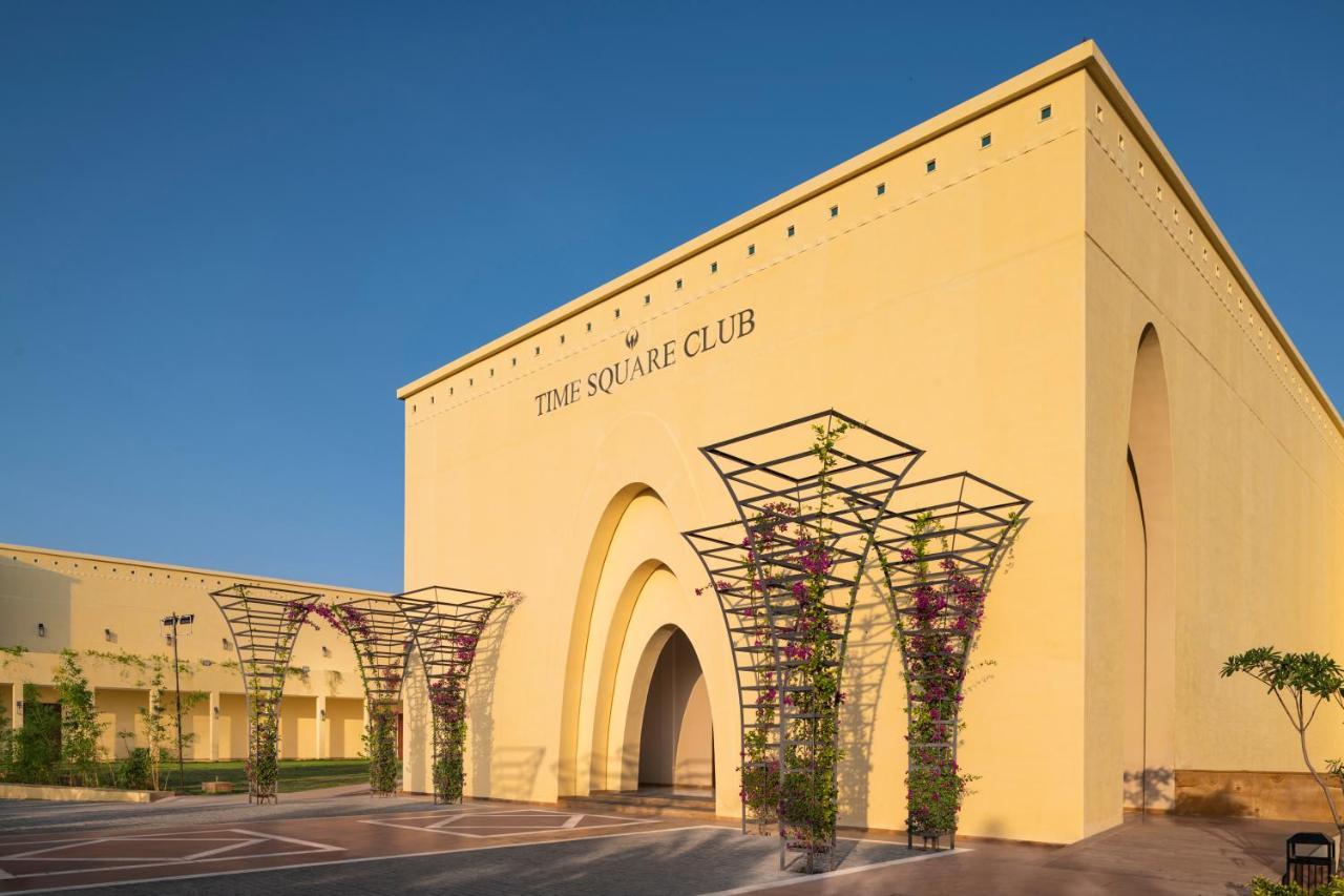 Time Square Resort & Spa Bhuj Exteriör bild