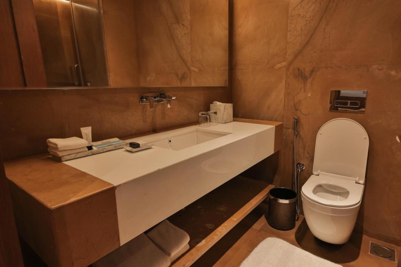 Time Square Resort & Spa Bhuj Exteriör bild